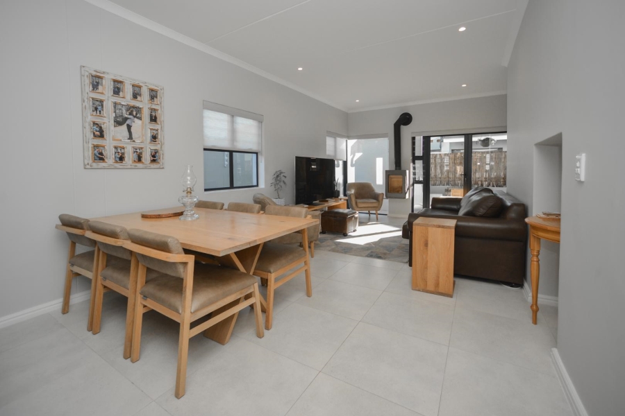 3 Bedroom Property for Sale in Vierlanden Western Cape